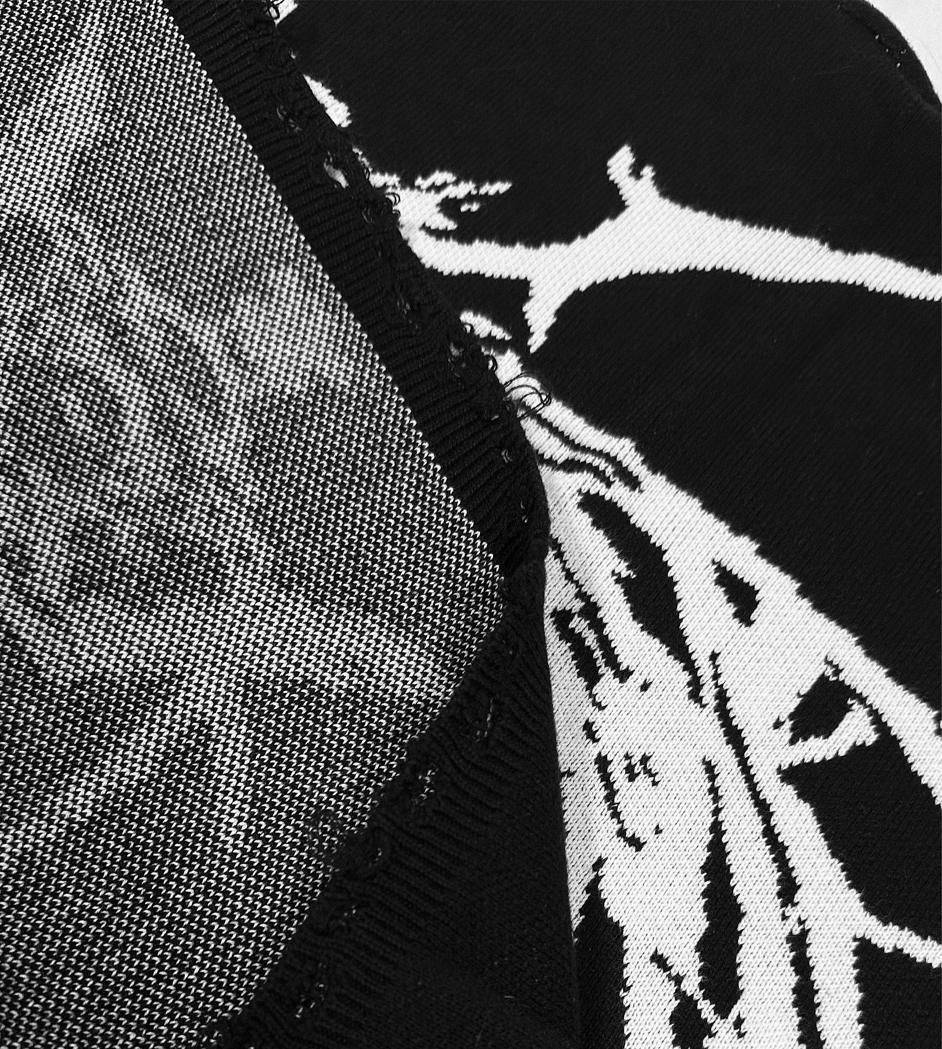 Destroyed Knit V3 - LUST IN NOIR